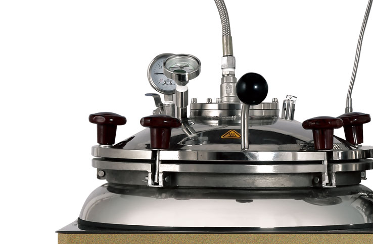 液体真空浓缩煎药机